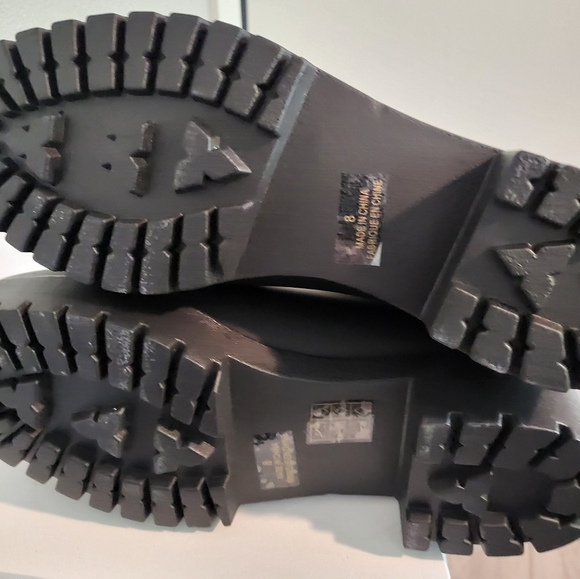 Jeffery Campbell Water Resistant Ankle boot SOLD - Picture 10 of 10